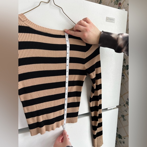 CLEARANCE Women’s Small Cropped Striped Black and Tan Sweater - Picture 5 of 10